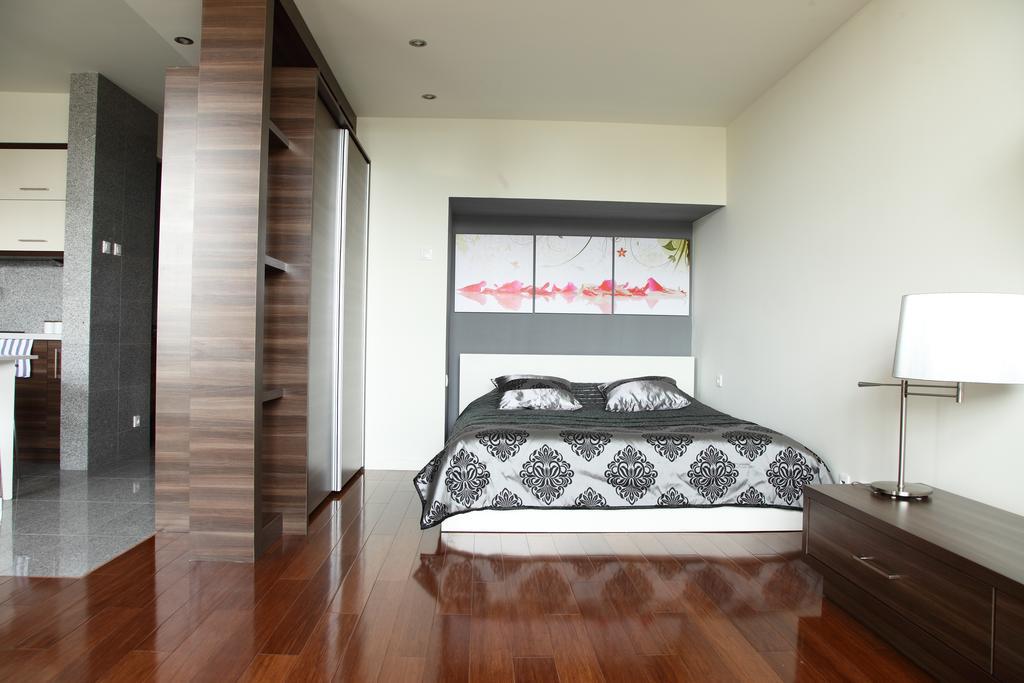 Loft Aparts Лодзь Экстерьер фото